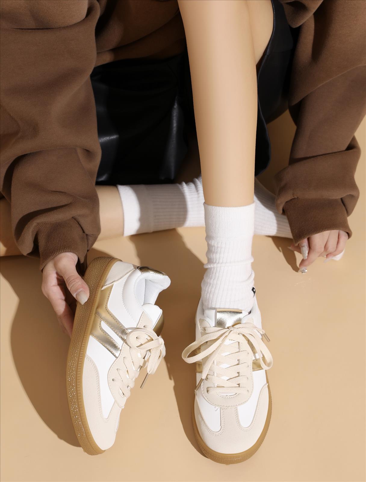 Schuhe