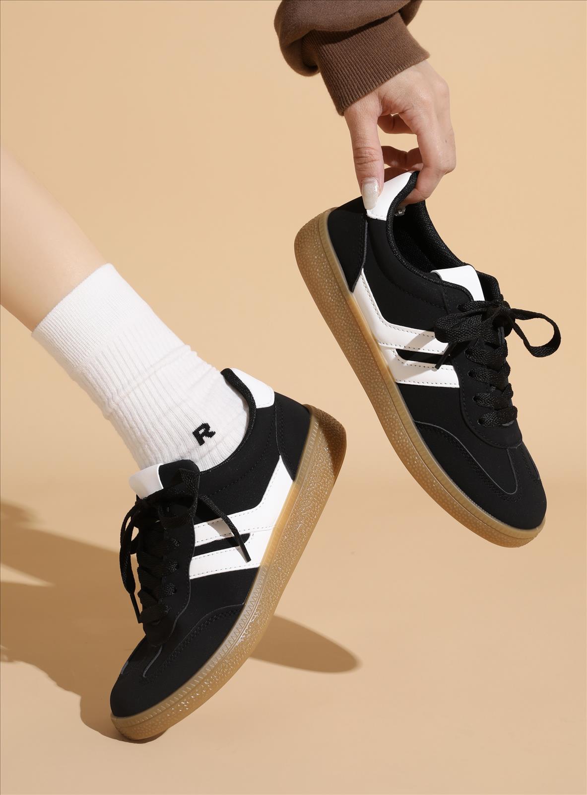 Schuhe
