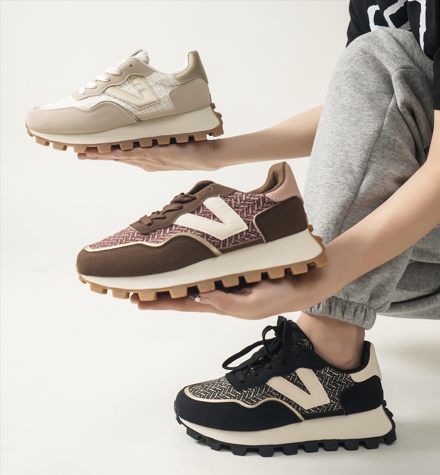 Schuhe