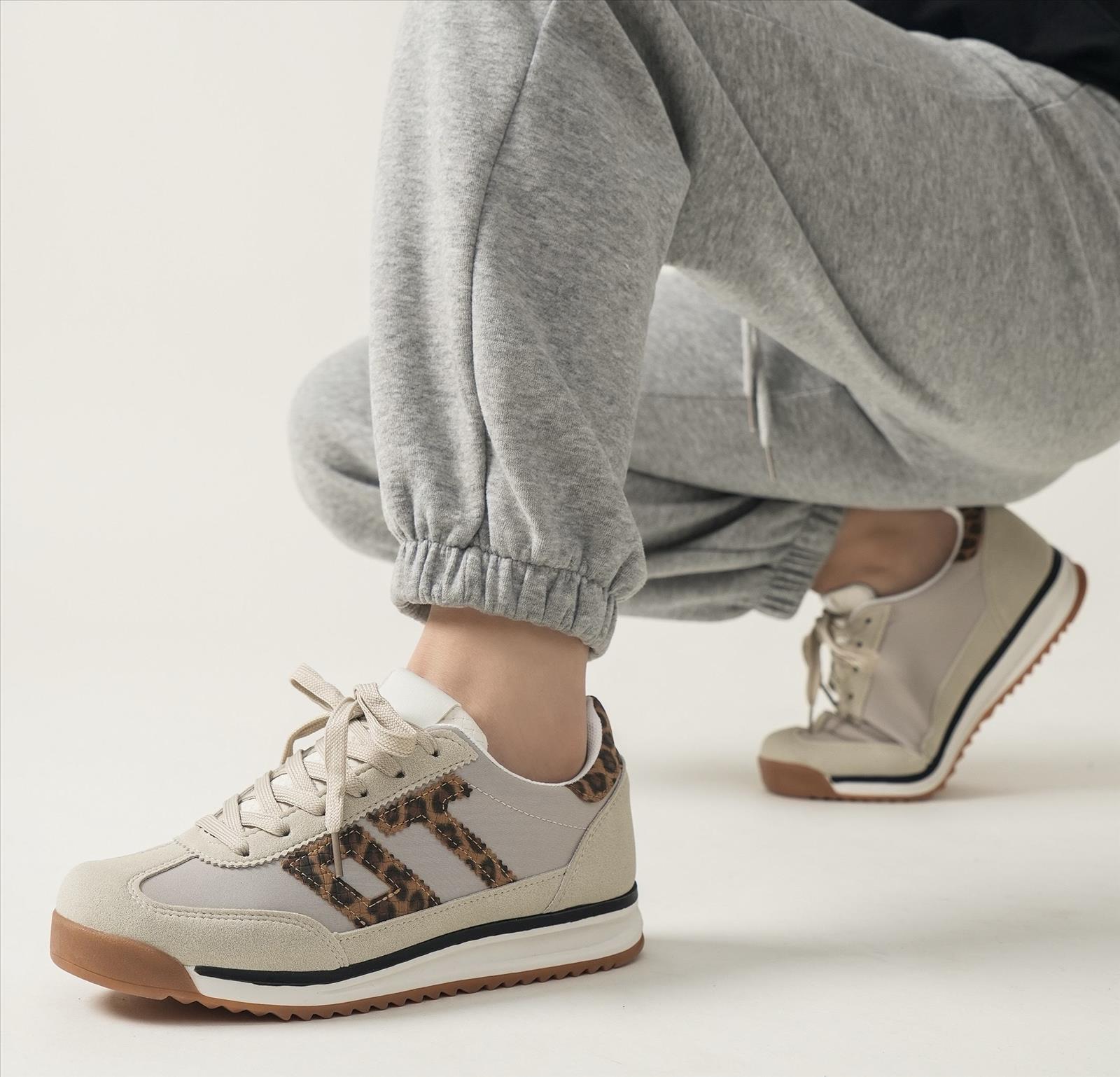 Schuhe