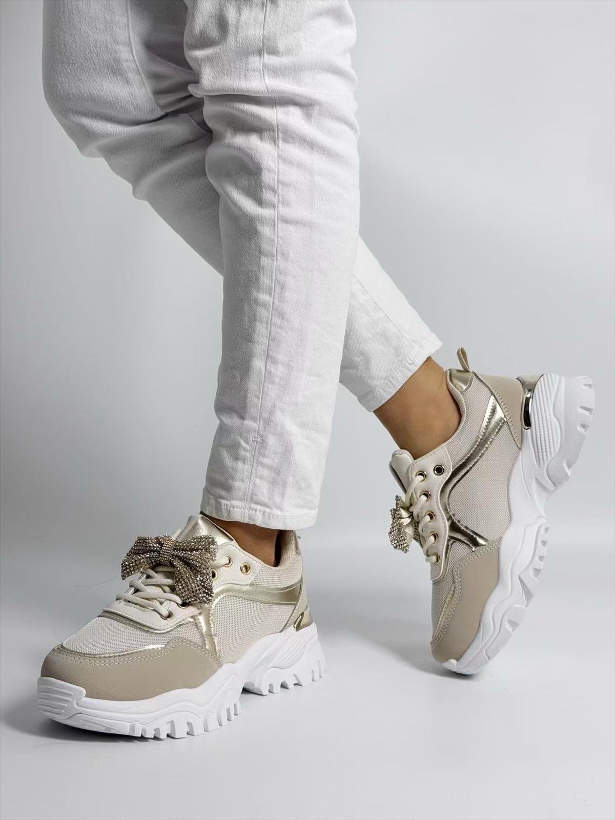 Schuhe