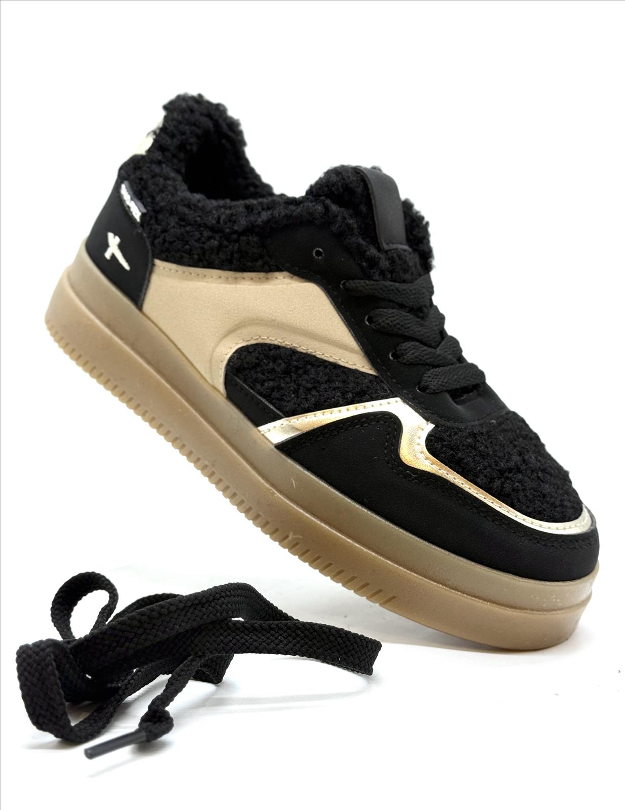 Schuhe