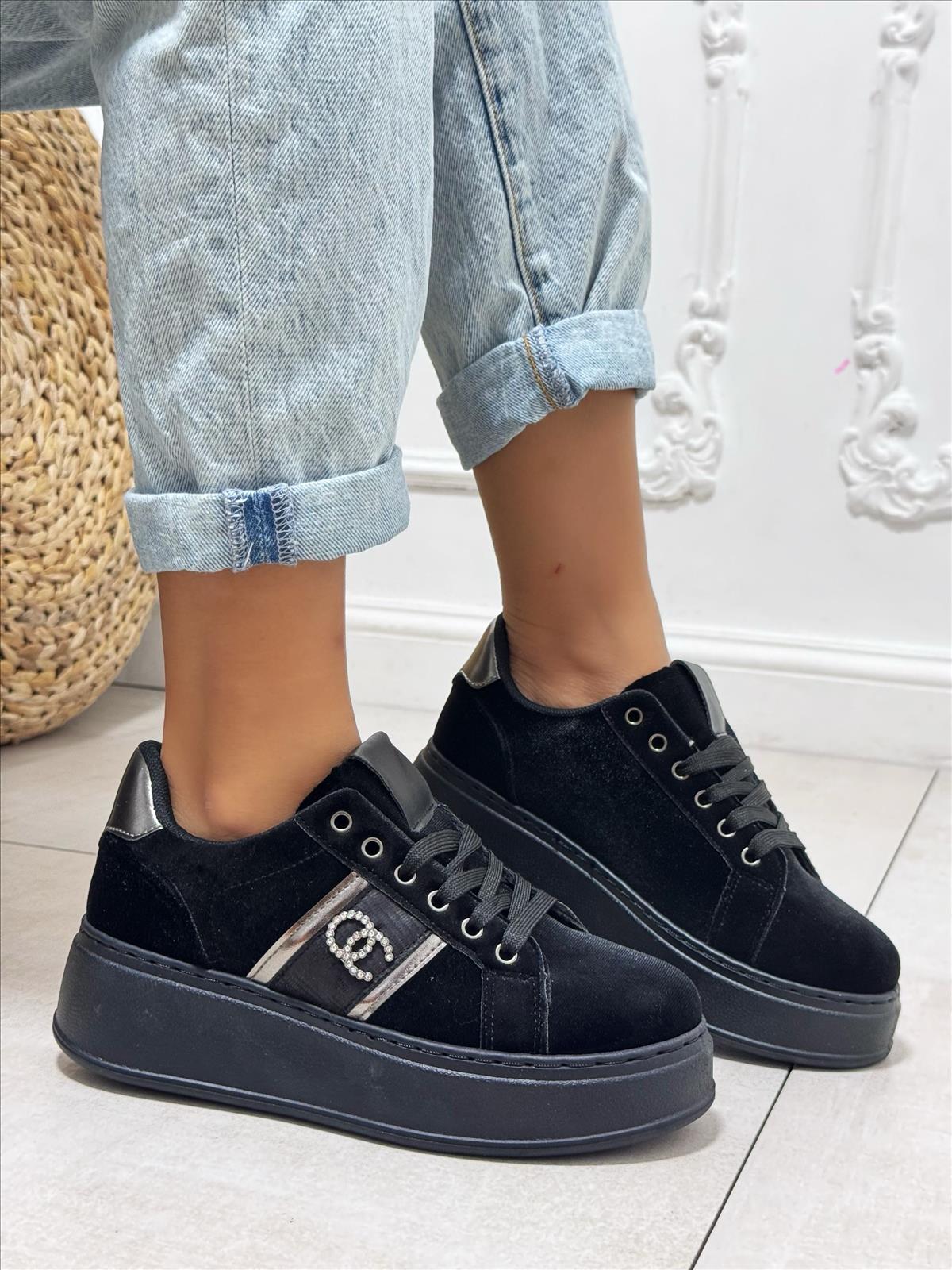 Schuhe
