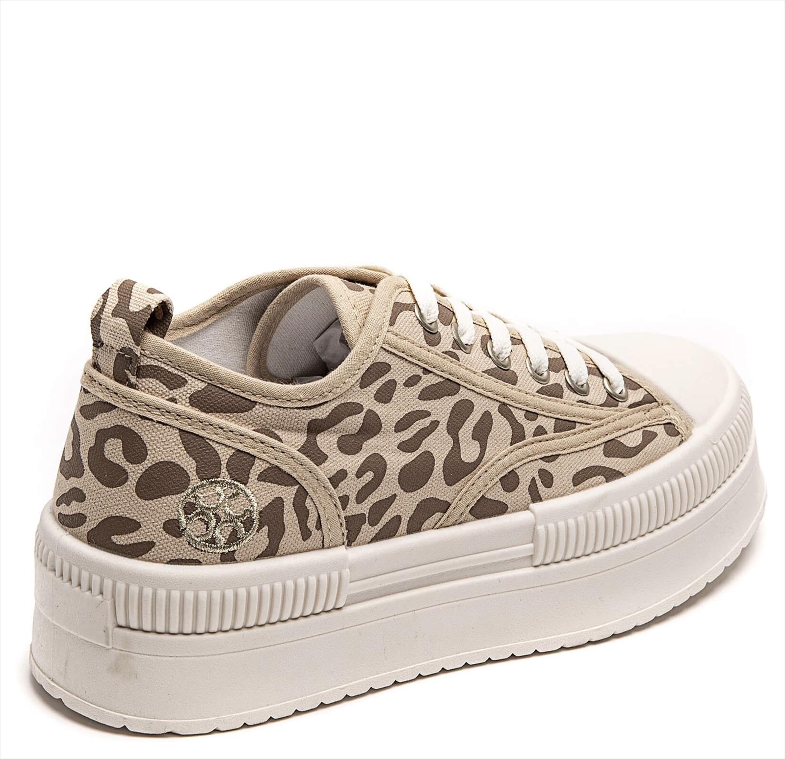 Schuhe