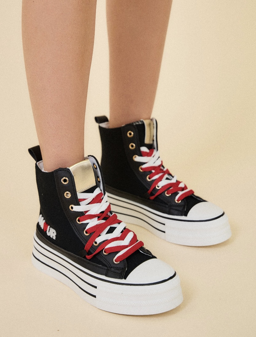 Schuhe