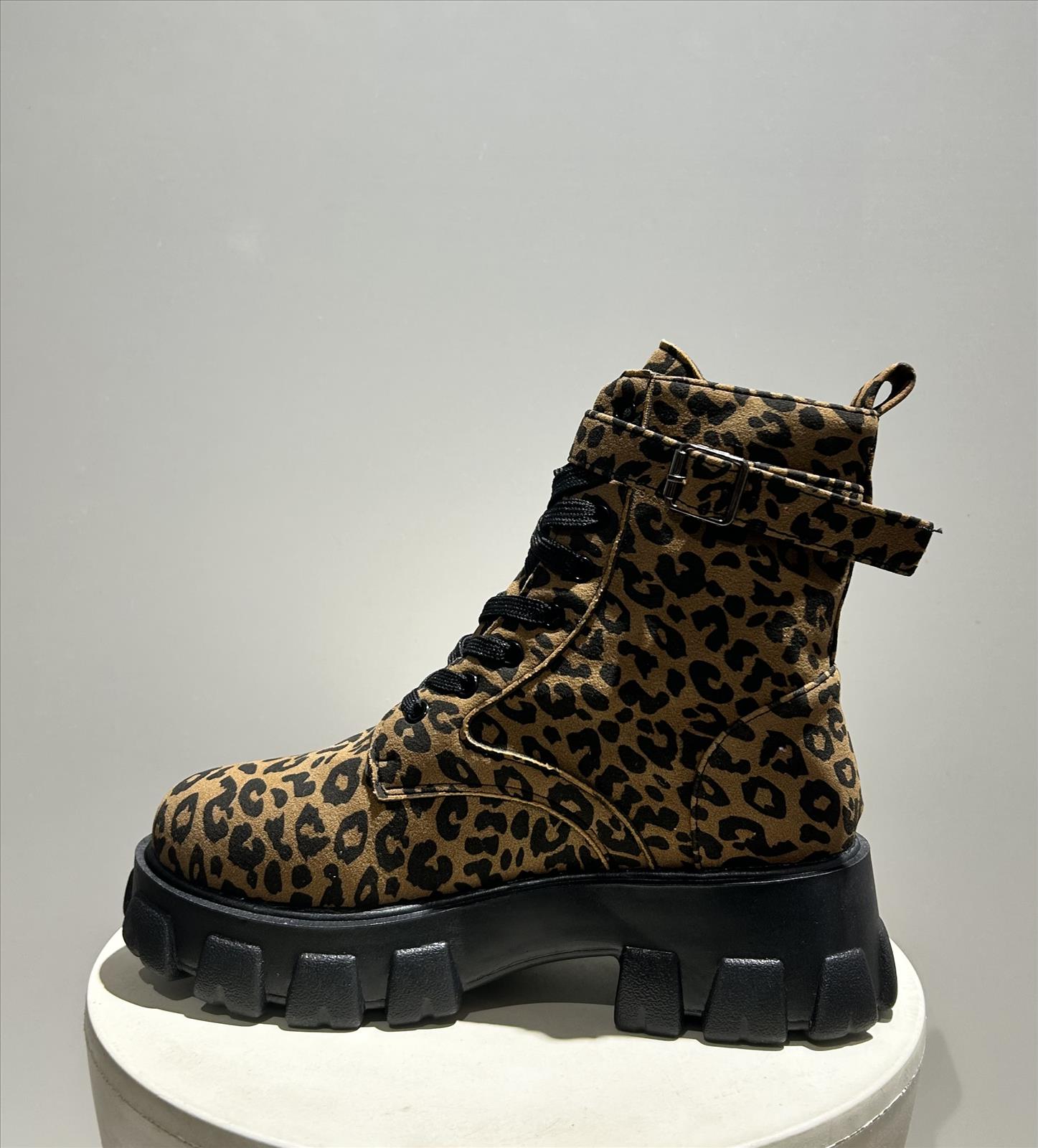 Schuhe