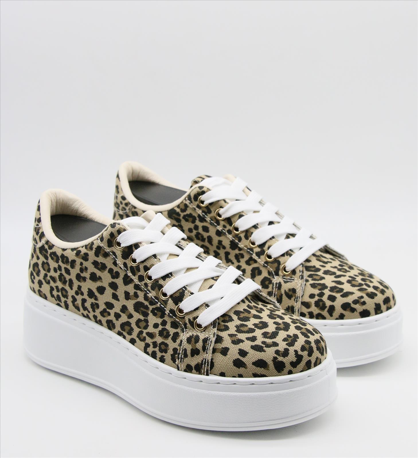 Schuhe