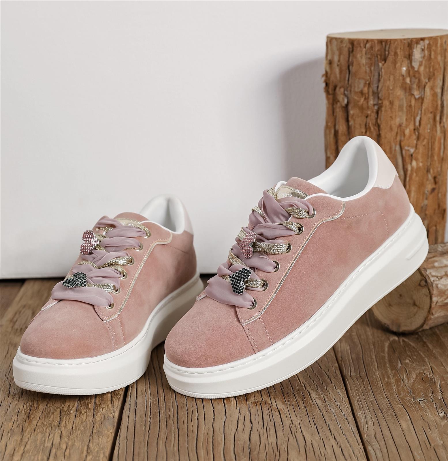 Schuhe
