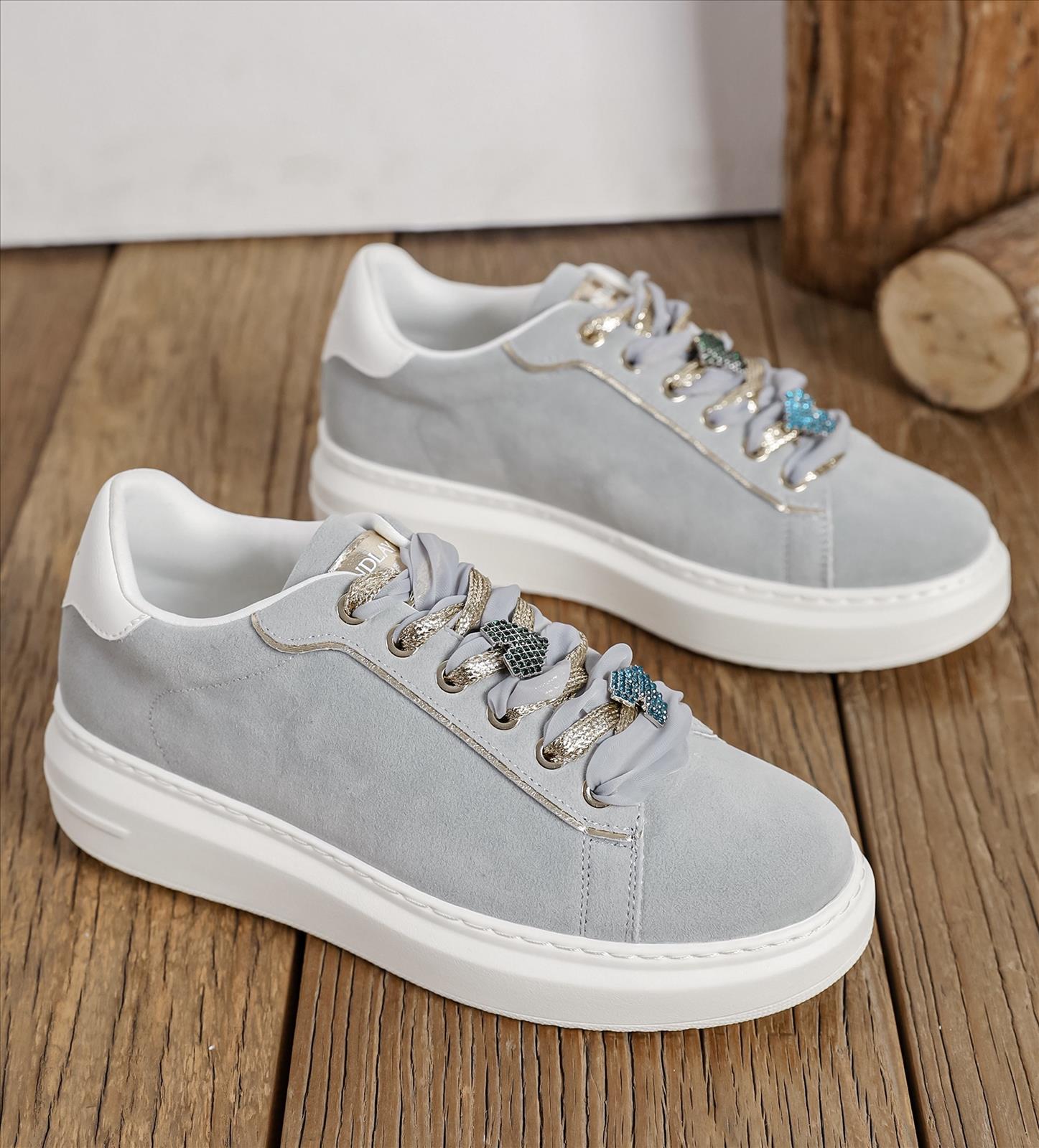 Schuhe