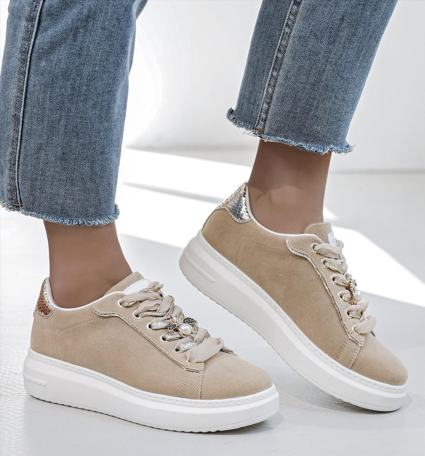 Schuhe