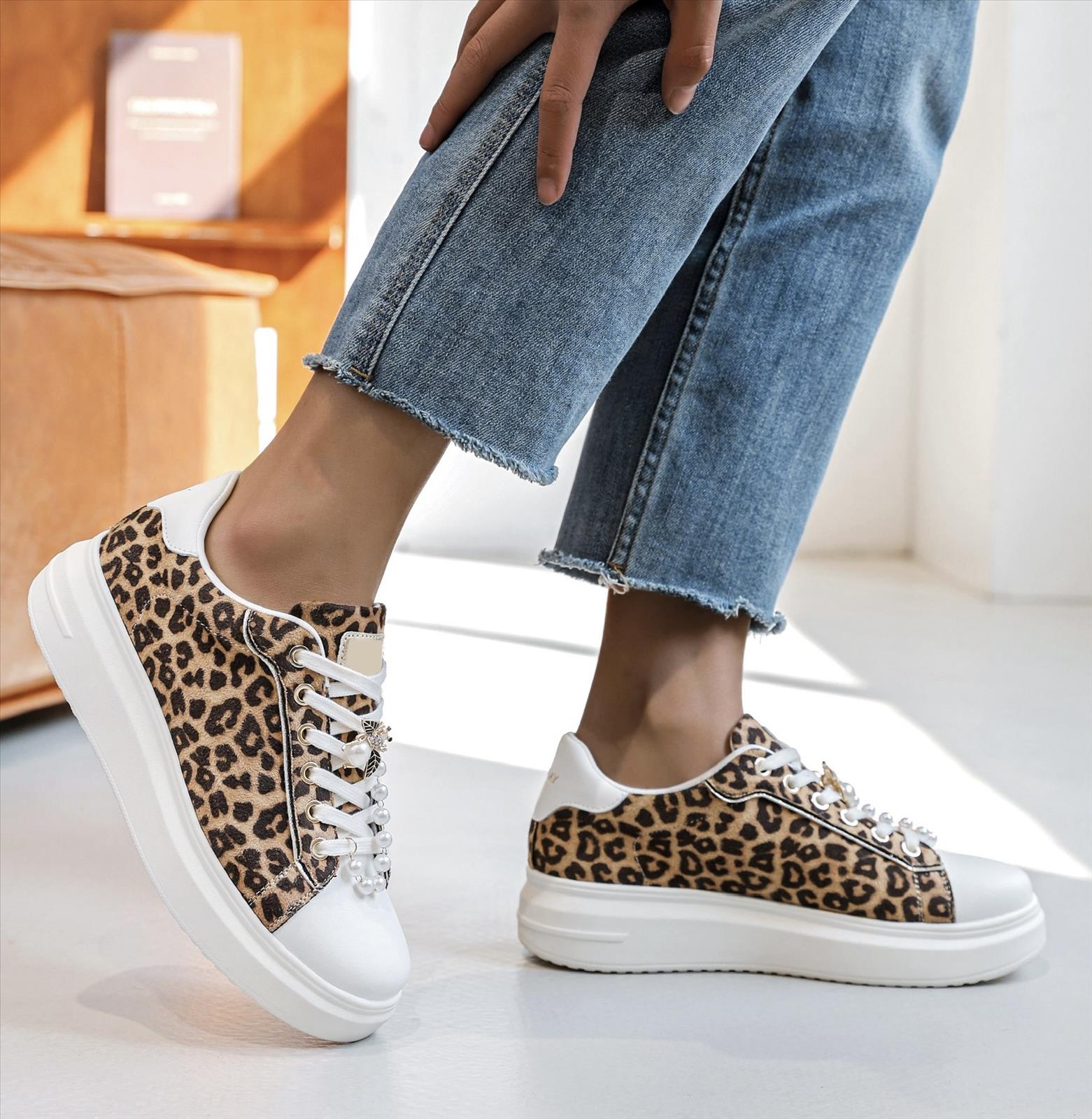 Schuhe