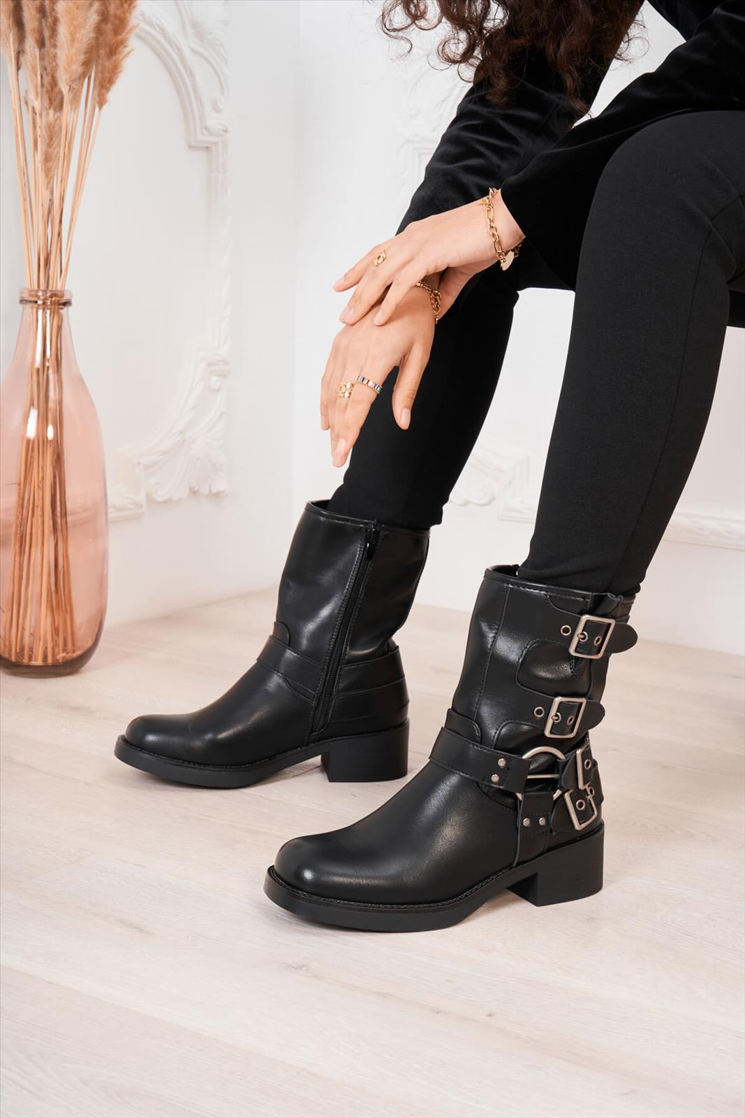 Schuhe