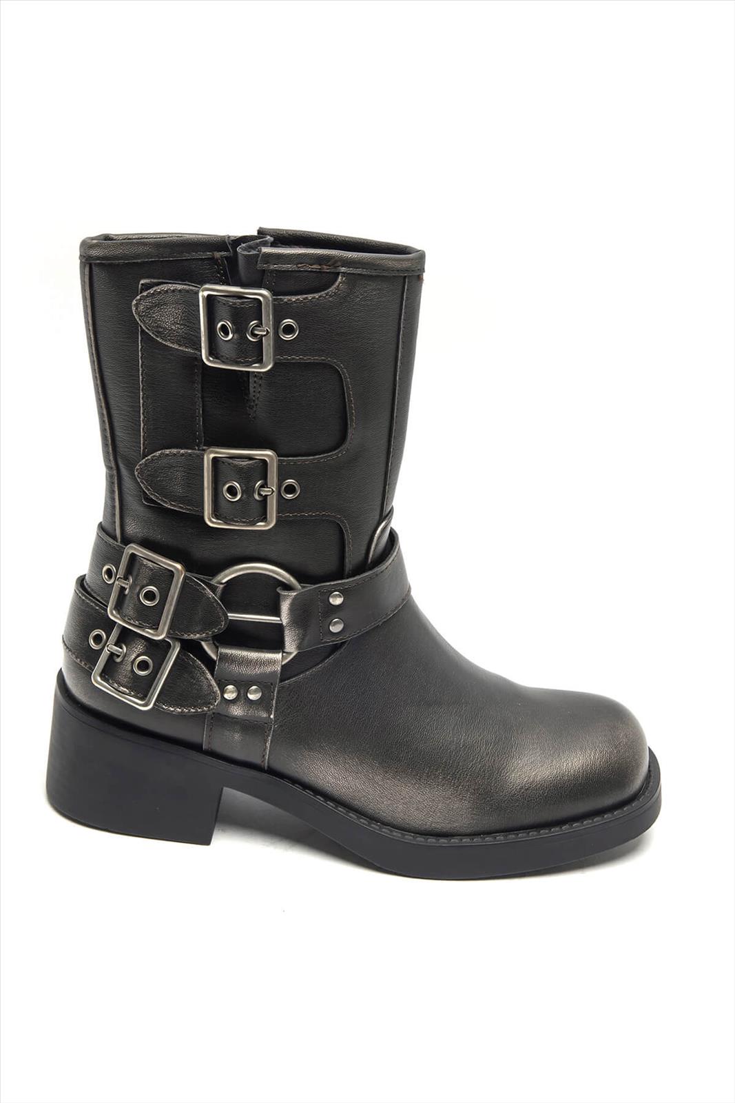 Schuhe