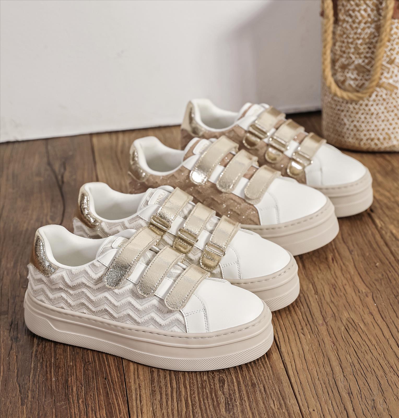 Schuhe