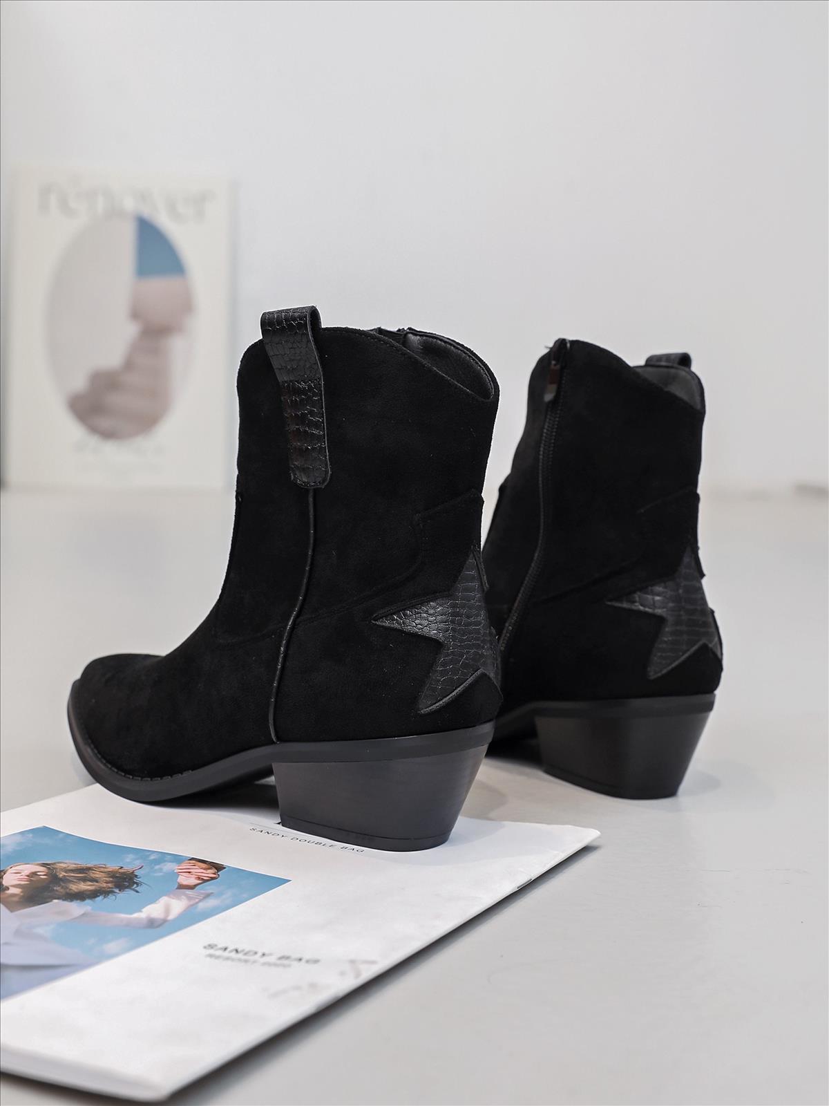 Schuhe