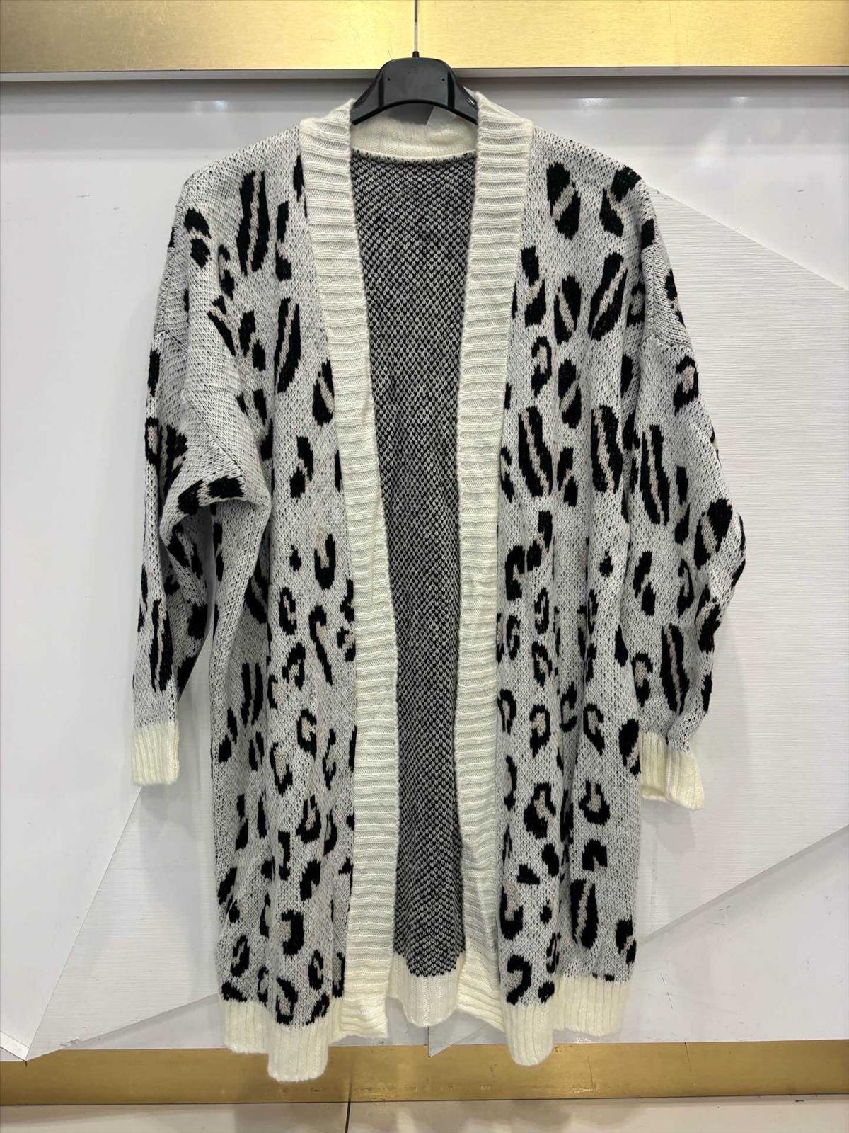 Strickjacke