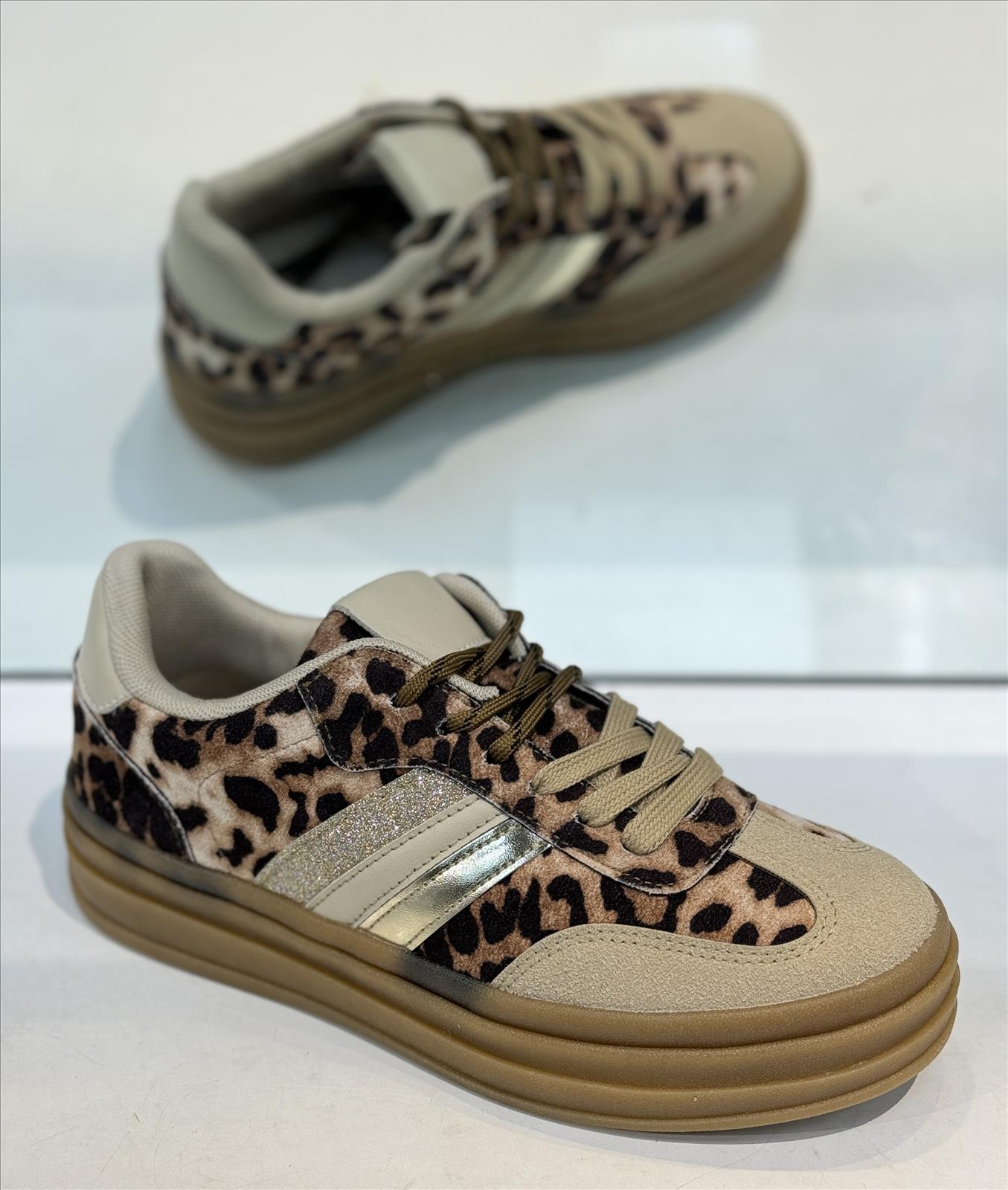 Schuhe