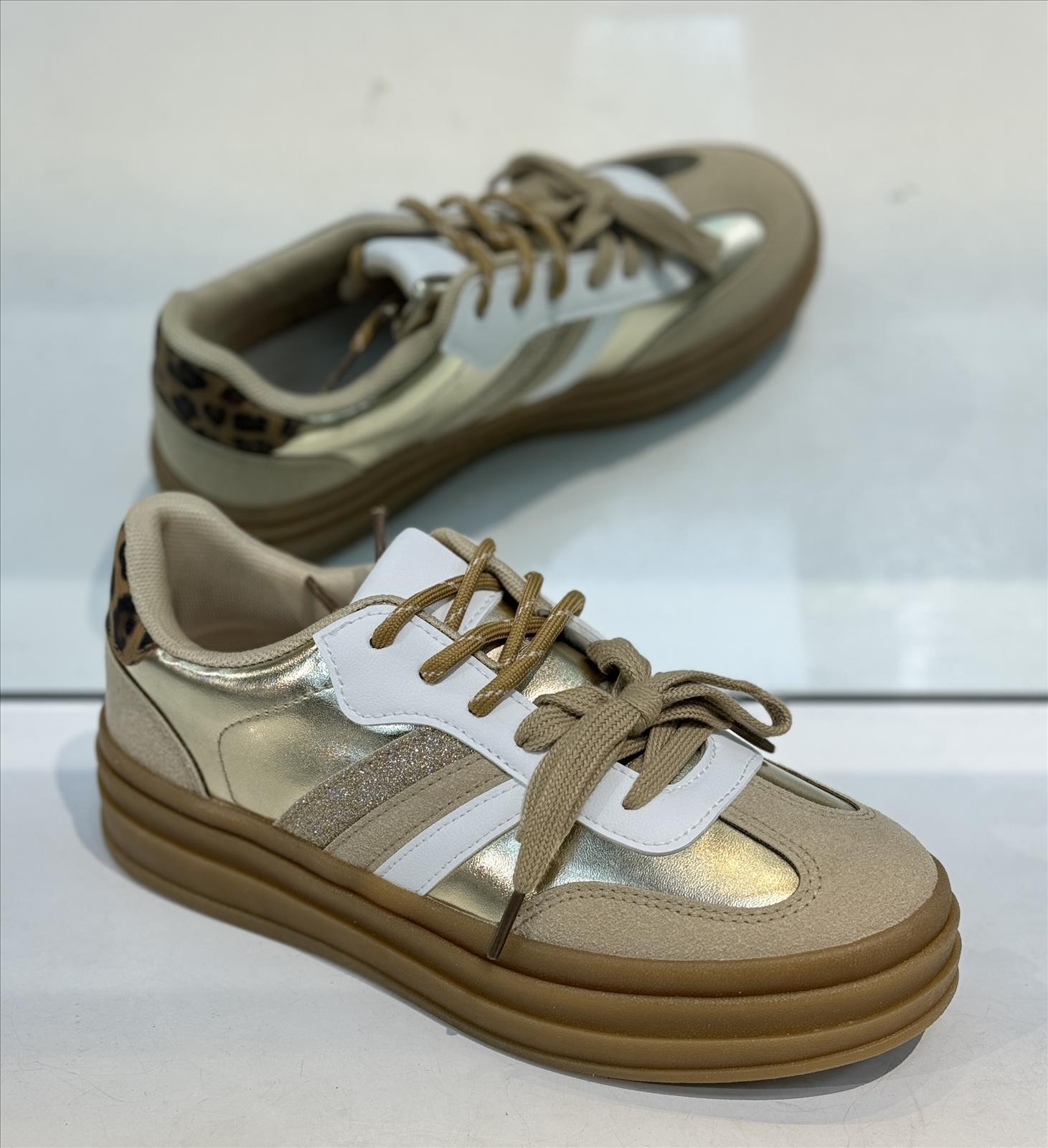 Schuhe