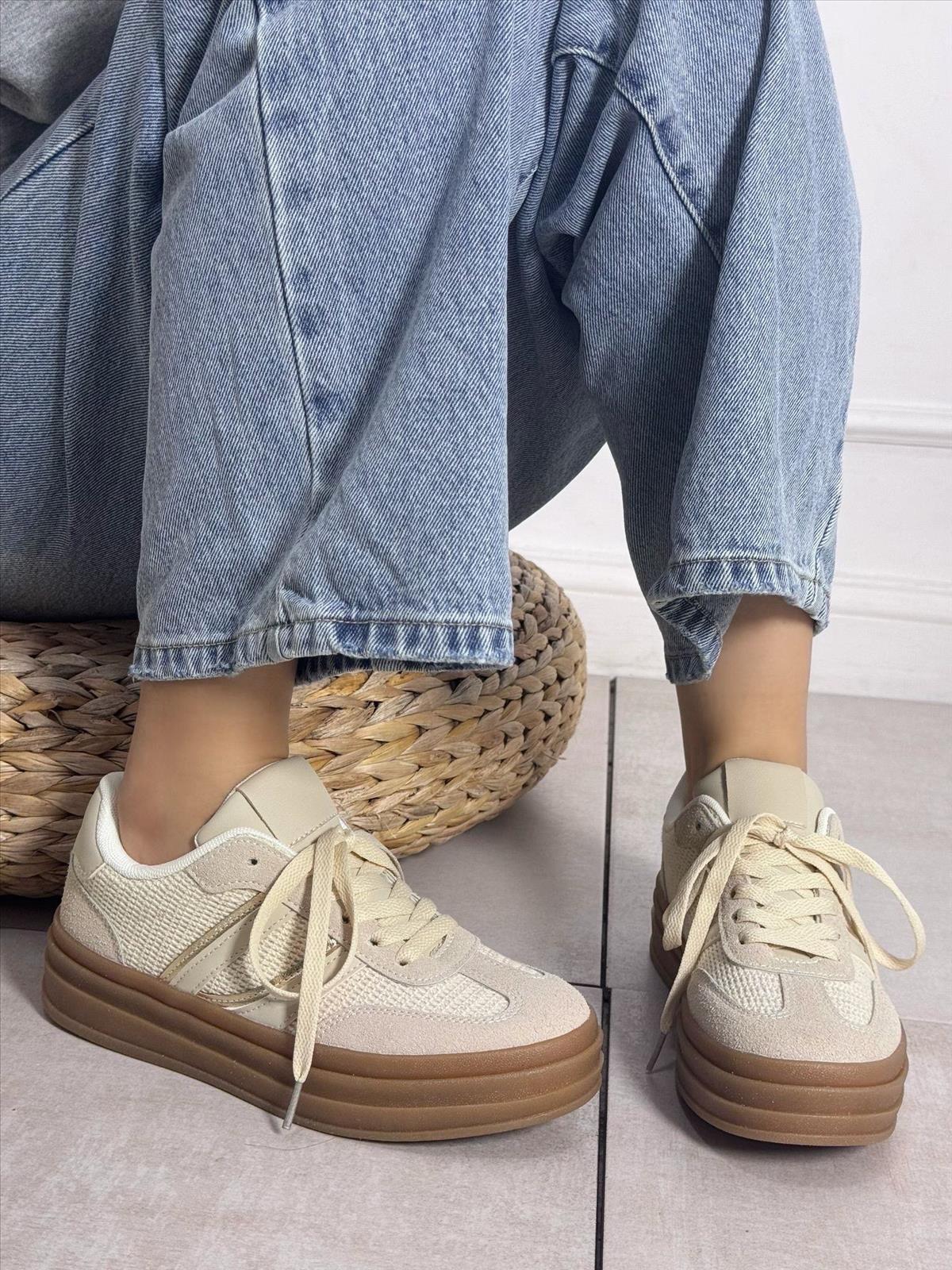 Schuhe