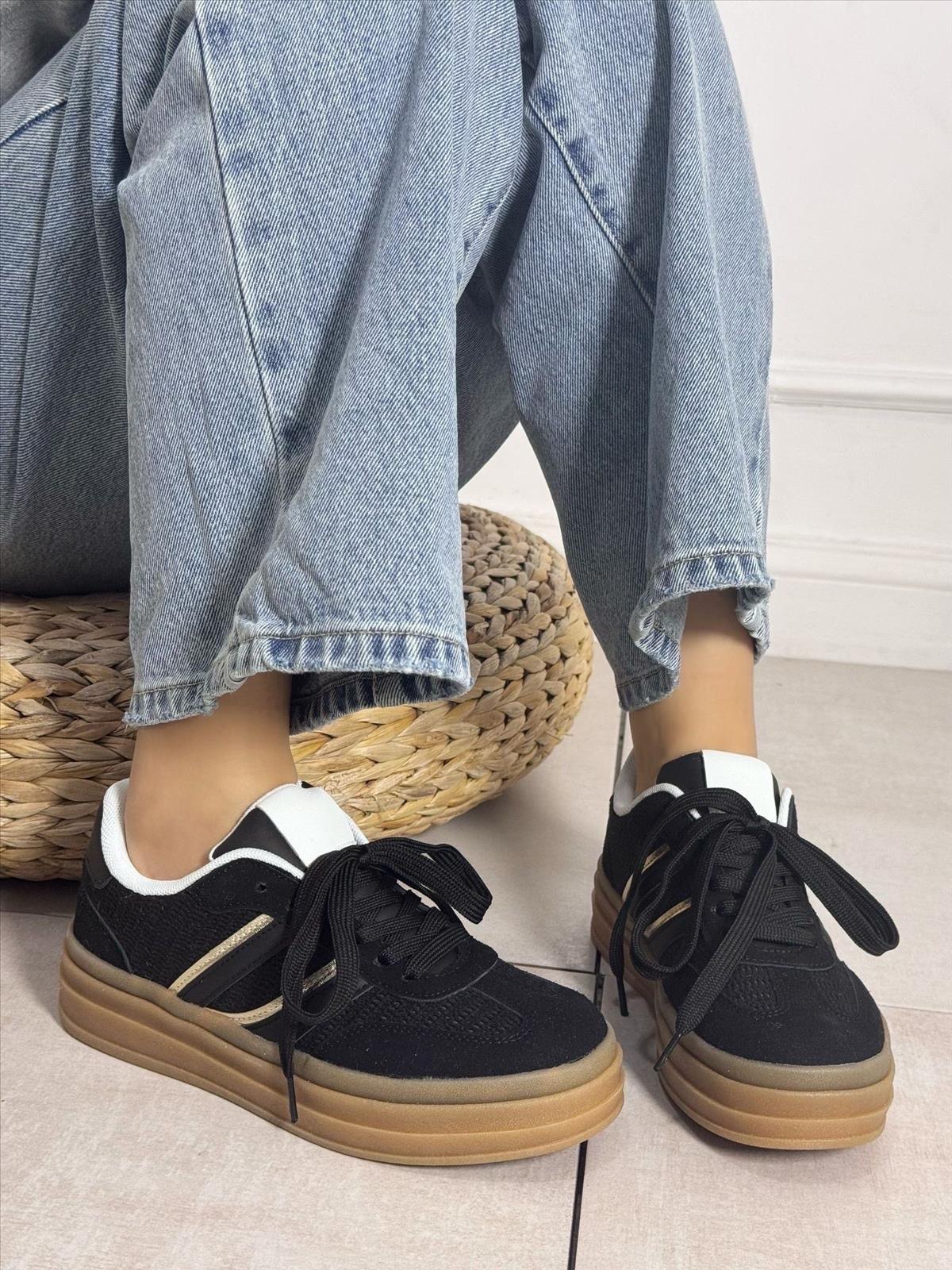 Schuhe