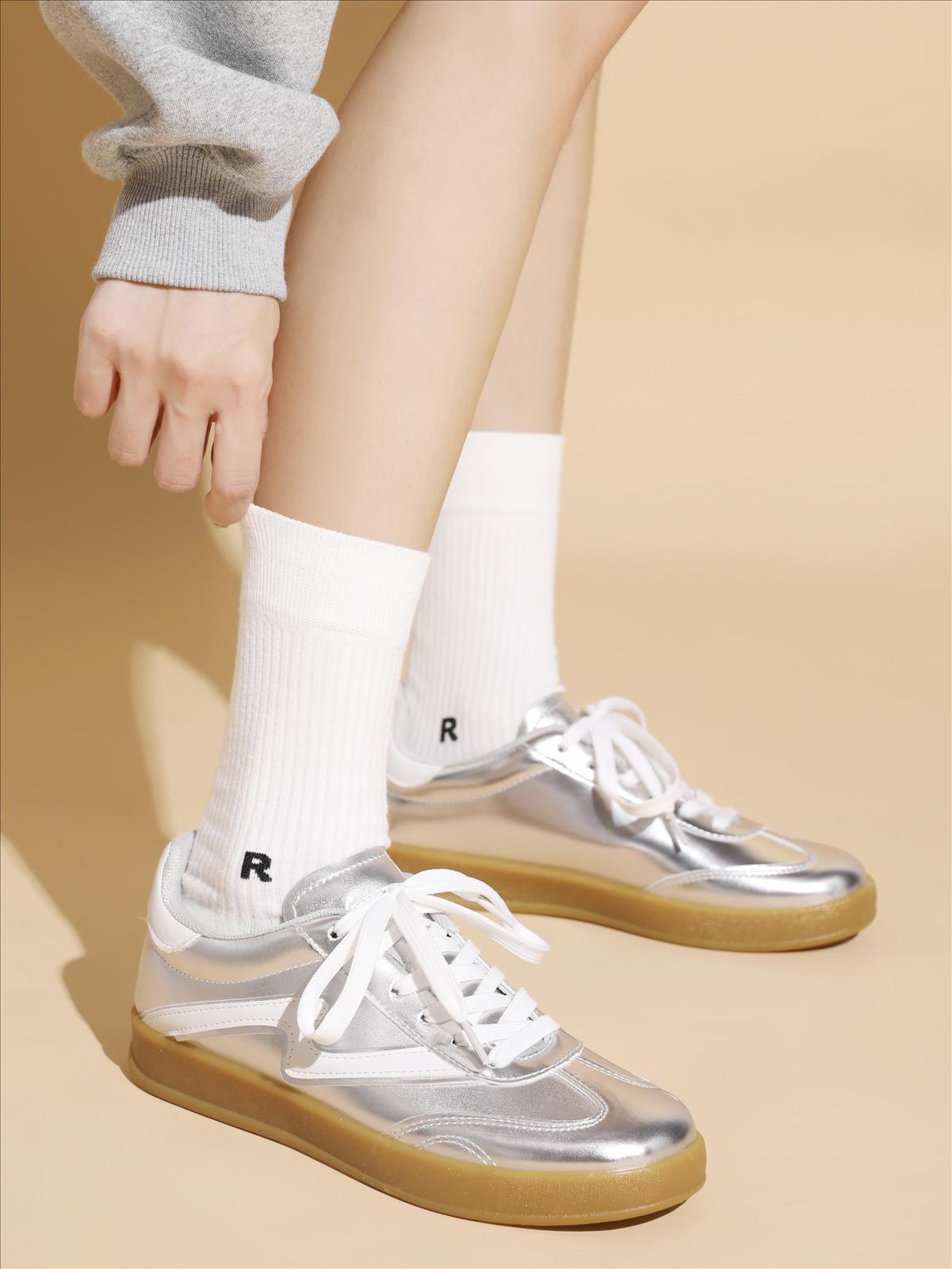 Schuhe