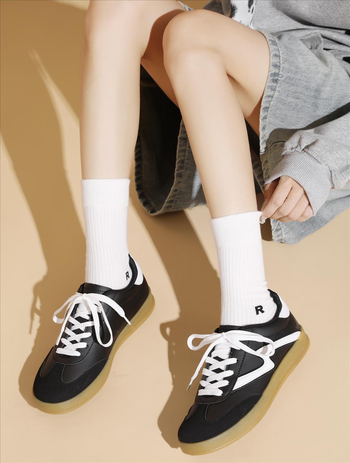 Schuhe