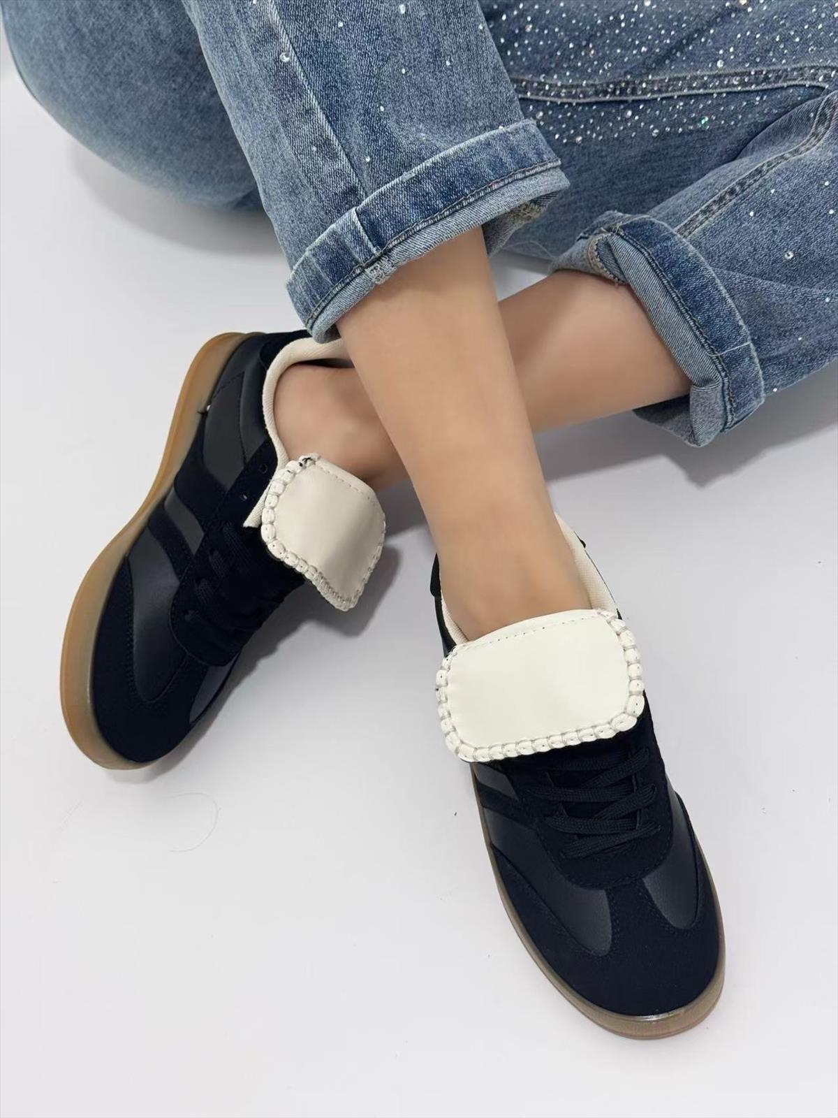 Schuhe